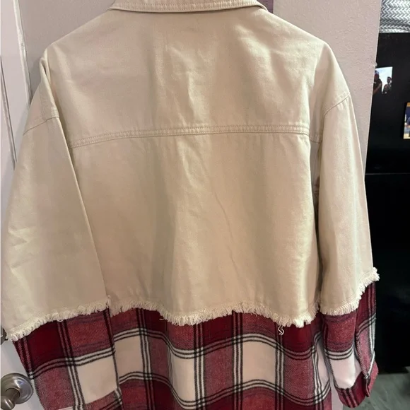 SO Cream Textured Jacket - Picture 4 of 4